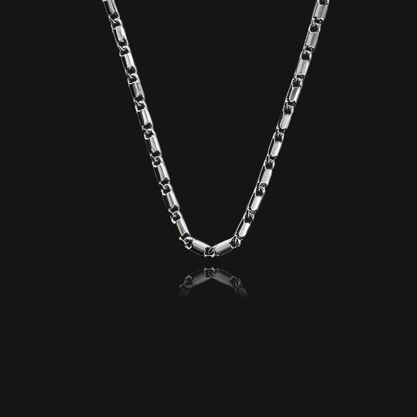 NIKITA flat link chain necklace. A waterproof, silver quality chain, with a hypoallergenic stainless steel base. Every day jewellery gift for her.