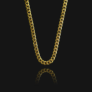 NIKITA cuban chain necklace. A waterproof, 18k gold plated quality chain, with a hypoallergenic stainless steel base. Every day jewellery gift for her.