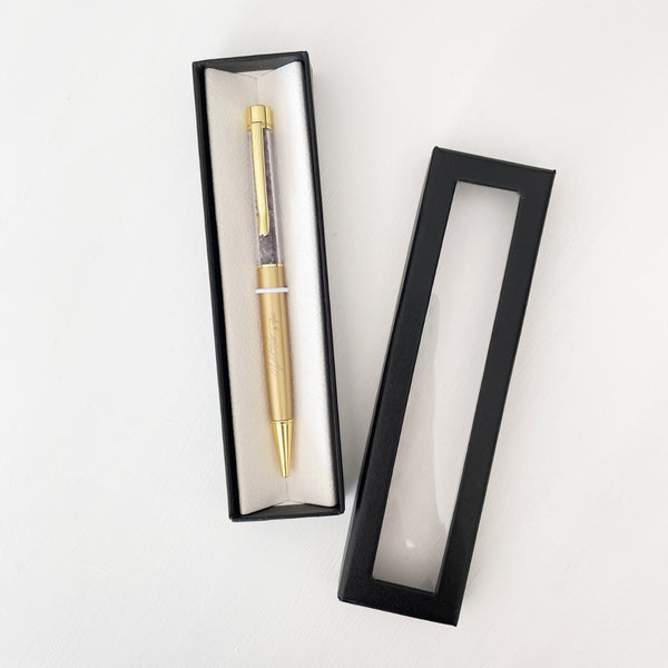 Introducing our Amethyst crystal pen with metallic gold features. Take notes and  create your ideas with a beautiful ballpoint pen, that will give you a smooth writing experience, in your office or on the go.